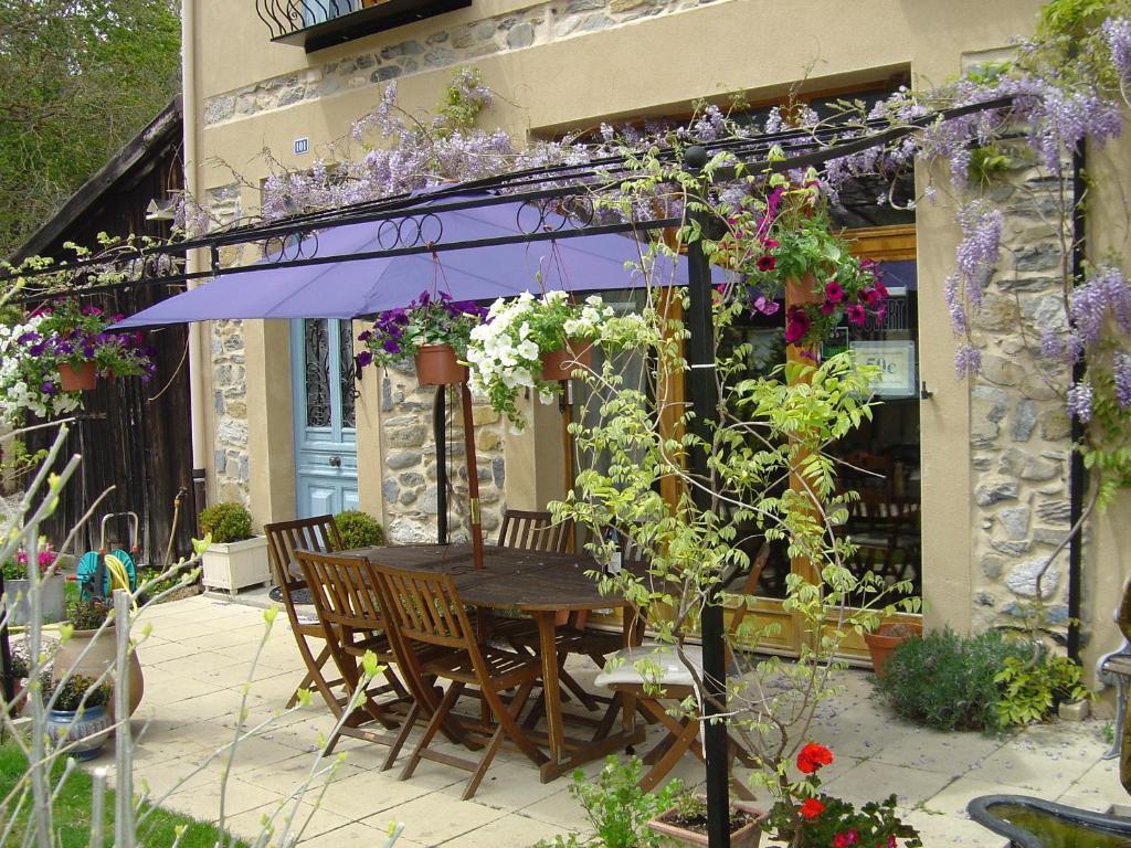 Bed and Breakfast Aux Quatre Saisons Axat Exterior foto
