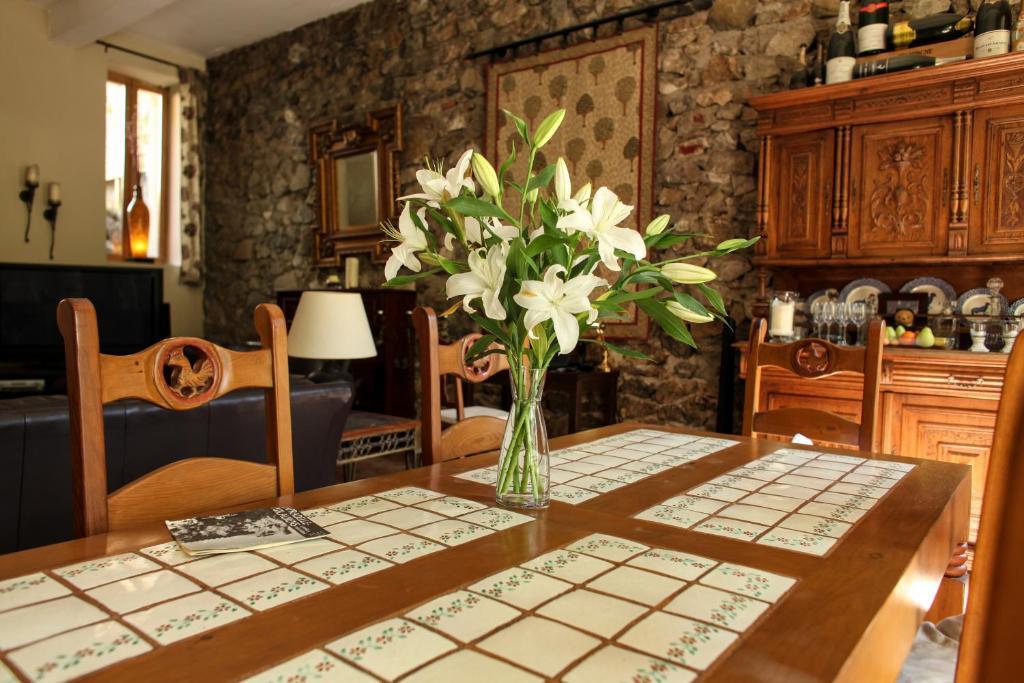 Bed and Breakfast Aux Quatre Saisons Axat Exterior foto